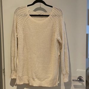 Wilfred aritzia longsleeve cream linen blend tunic